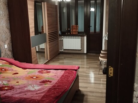 2 otaqlı köhnə tikili - Gəncə - 54 m²