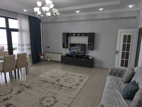 4 otaqlı yeni tikili - Masazır q. - 150 m²