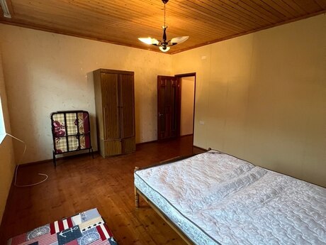 3 otaqlı həyət evi/bağ evi - Nəsimi m. - 165 m²