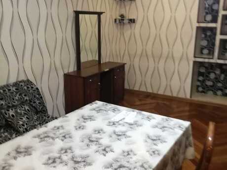 3 otaqlı köhnə tikili - Qara Qarayev m. - 70 m²