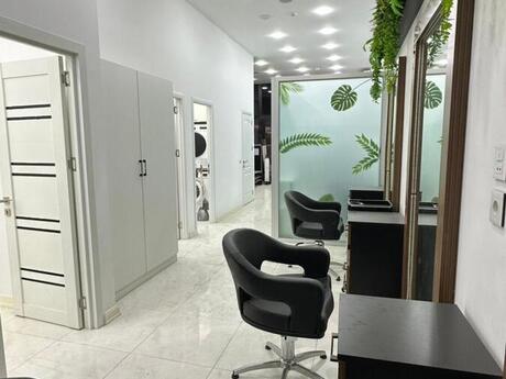 Obyekt - İnşaatçılar m. - 74 m²