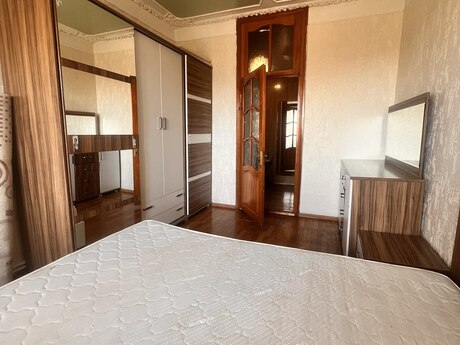 2 otaqlı köhnə tikili - İnşaatçılar m. - 65 m²