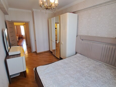 3 otaqlı yeni tikili - Yeni Yasamal q. - 95 m²