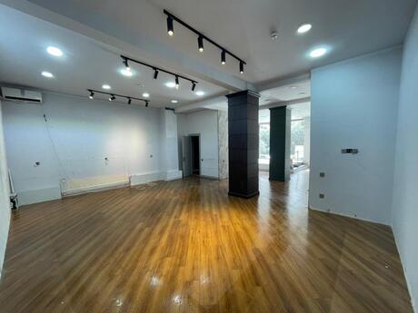 Obyekt - Şah İsmayıl Xətai m. - 100 m²