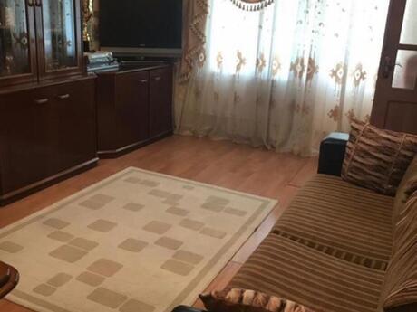 Elan №6119373 - Bakı, Elmlər Akademiyası m., 2 otaqlı, 44 m², 5/5 mərtəbə