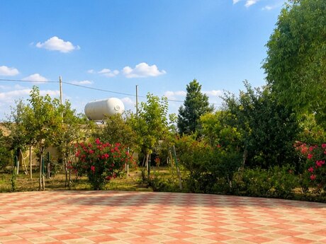 4 otaqlı həyət evi/bağ evi - Sumqayıt - 150 m²