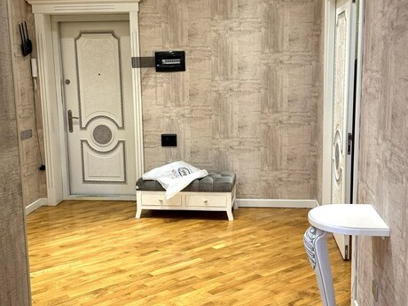 3 otaqlı yeni tikili - Memar Əcəmi m. - 130 m²