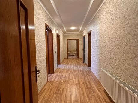 4 otaqlı həyət evi/bağ evi - Zabrat q. - 140 m²