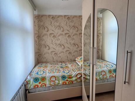 2 otaqlı köhnə tikili - Elmlər Akademiyası m. - 45 m²