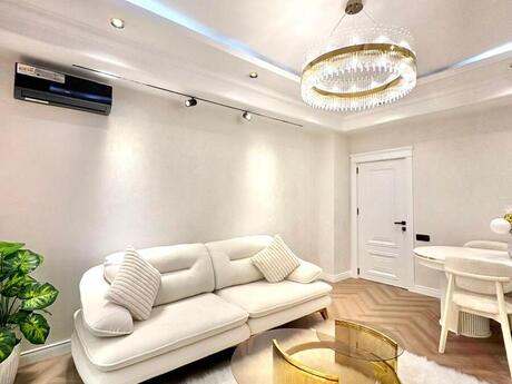 2 otaqlı yeni tikili - Şah İsmayıl Xətai m. - 70 m²