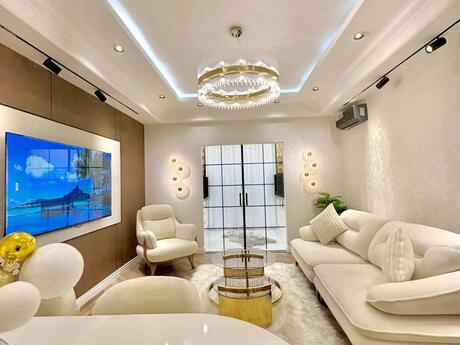 2 otaqlı yeni tikili - Şah İsmayıl Xətai m. - 70 m²