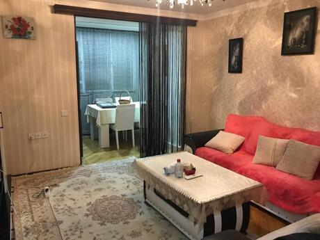 2 otaqlı köhnə tikili - Nəsimi r. - 55 m²