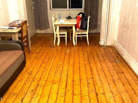 2 otaqlı köhnə tikili - Memar Əcəmi m. - 45 m²