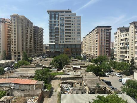 3 otaqlı yeni tikili - Şah İsmayıl Xətai m. - 85 m²