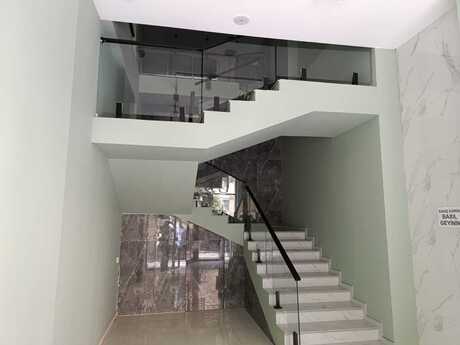 Obyekt - Elmlər Akademiyası m. - 348 m²