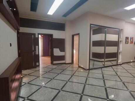 4 otaqlı yeni tikili - İnşaatçılar m. - 170 m²