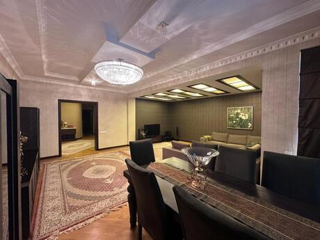 3-комнатная квартира, 157 м², İçəri Şəhər: 420 000 ₼ 4