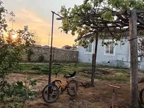 3 otaqlı həyət evi/bağ evi - Kürdəxanı q. - 110 m²