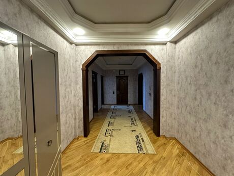 3 otaqlı yeni tikili - Nəsimi r. - 130 m²
