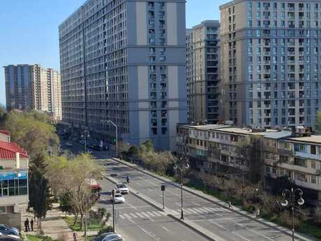 5 otaqlı köhnə tikili - Həzi Aslanov m. - 120 m²