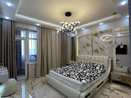 4-комн. новостройка - м. Шах Исмаил Хатаи - 170 м²