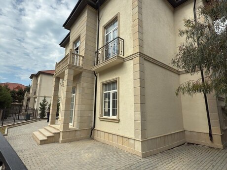 7 otaqlı həyət evi/bağ evi - Sea Breeze q. - 450 m²