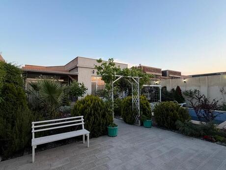 3 otaqlı həyət evi/bağ evi - Mərdəkan q. - 100 m²