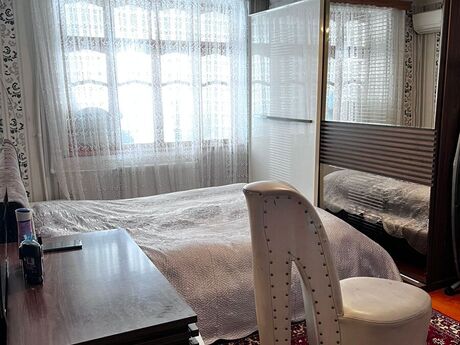3 otaqlı köhnə tikili - Sumqayıt - 70 m²