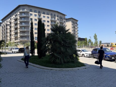 1 otaqlı ofis - Ağ şəhər q. - 70 m²
