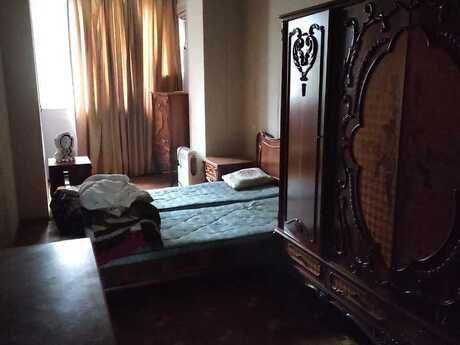 4 otaqlı köhnə tikili - Nəsimi r. - 110 m²