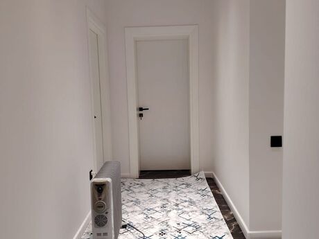 3 otaqlı yeni tikili - 28 May m. - 100 m²