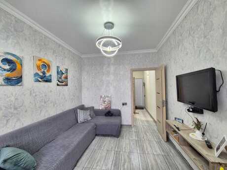 2-комн. вторичка - м. Ази Асланов - 54 м²