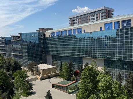 1 otaqlı yeni tikili - Azadlıq Prospekti m. - 65 m²
