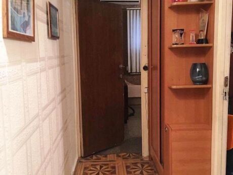 1 otaqlı köhnə tikili - Elmlər Akademiyası m. - 30 m²
