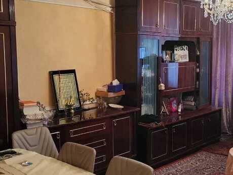 2 otaqlı köhnə tikili - İnşaatçılar m. - 47.5 m²
