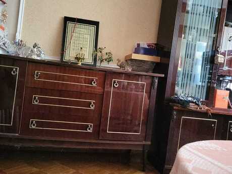 2 otaqlı köhnə tikili - İnşaatçılar m. - 47.5 m²