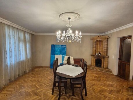 3 otaqlı köhnə tikili - İnşaatçılar m. - 85 m²