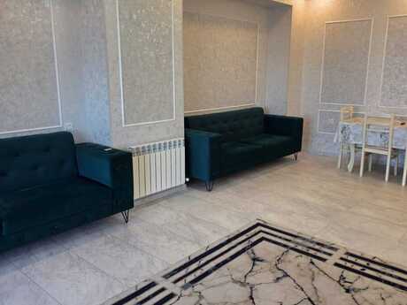 3 otaqlı yeni tikili - 8 Noyabr m. - 145 m²