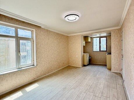 2 otaqlı köhnə tikili - İnşaatçılar m. - 38 m²