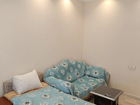 1 otaqlı yeni tikili - Əmircan q. - 34 m²
