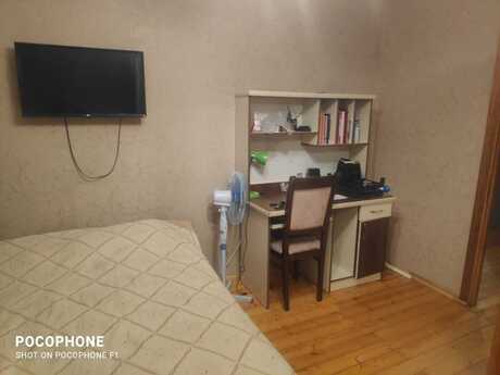 3 otaqlı köhnə tikili - Köhnə Günəşli q. - 85 m²