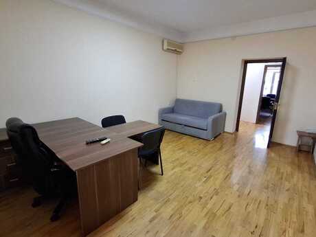 3-комн. офис - м. Шах Исмаил Хатаи - 80 м²