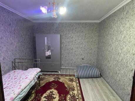 3 otaqlı həyət evi/bağ evi - Zabrat q. - 80 m²