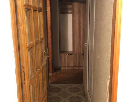 2 otaqlı köhnə tikili - Neftçilər m. - 40 m²