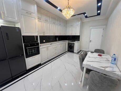 2 otaqlı yeni tikili - Gənclik m. - 90 m²