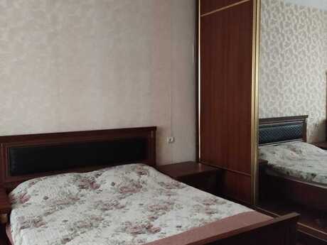 4 otaqlı köhnə tikili - Nəsimi r. - 100 m²