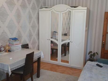 2 otaqlı köhnə tikili - Nəsimi m. - 42 m²