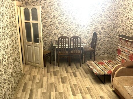 1 otaqlı köhnə tikili - Koroğlu m. - 40 m²