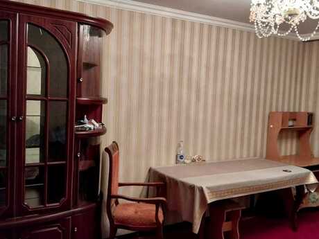 2 otaqlı köhnə tikili - Binəqədi r. - 60 m²