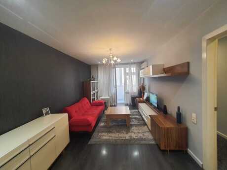 2 otaqlı köhnə tikili - Nizami m. - 50 m²